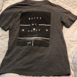 An size 10 Aeropostale T-shirt